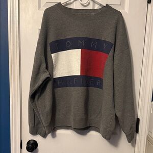 Tommy Hilfiger Gray Crewneck Sweater with Red and White
